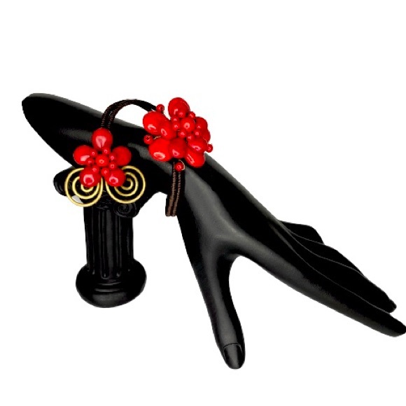 Artisan Red Flower Boho Cord Necklace & Bracelet - Picture 3 of 16